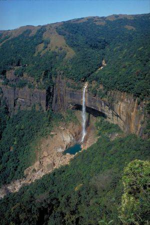 nokaliki_falls_300x449.jpg
